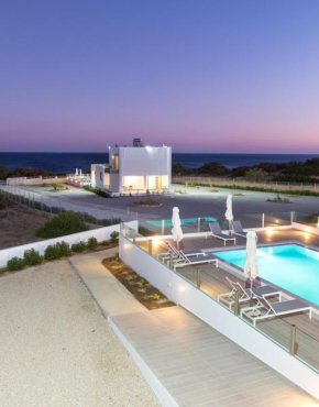  Aegean Horizon Beachfront Villas  Геннадио